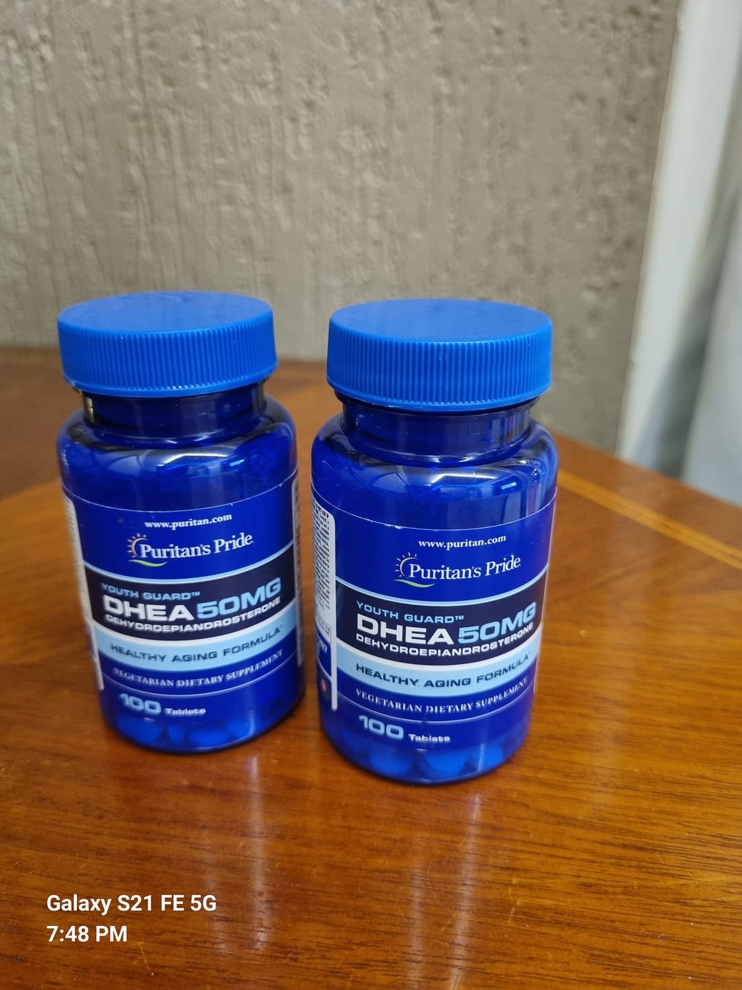 Customer photo review of Puritan's Pride Youth Guard DHEA 50mg 100 Comprimidos
