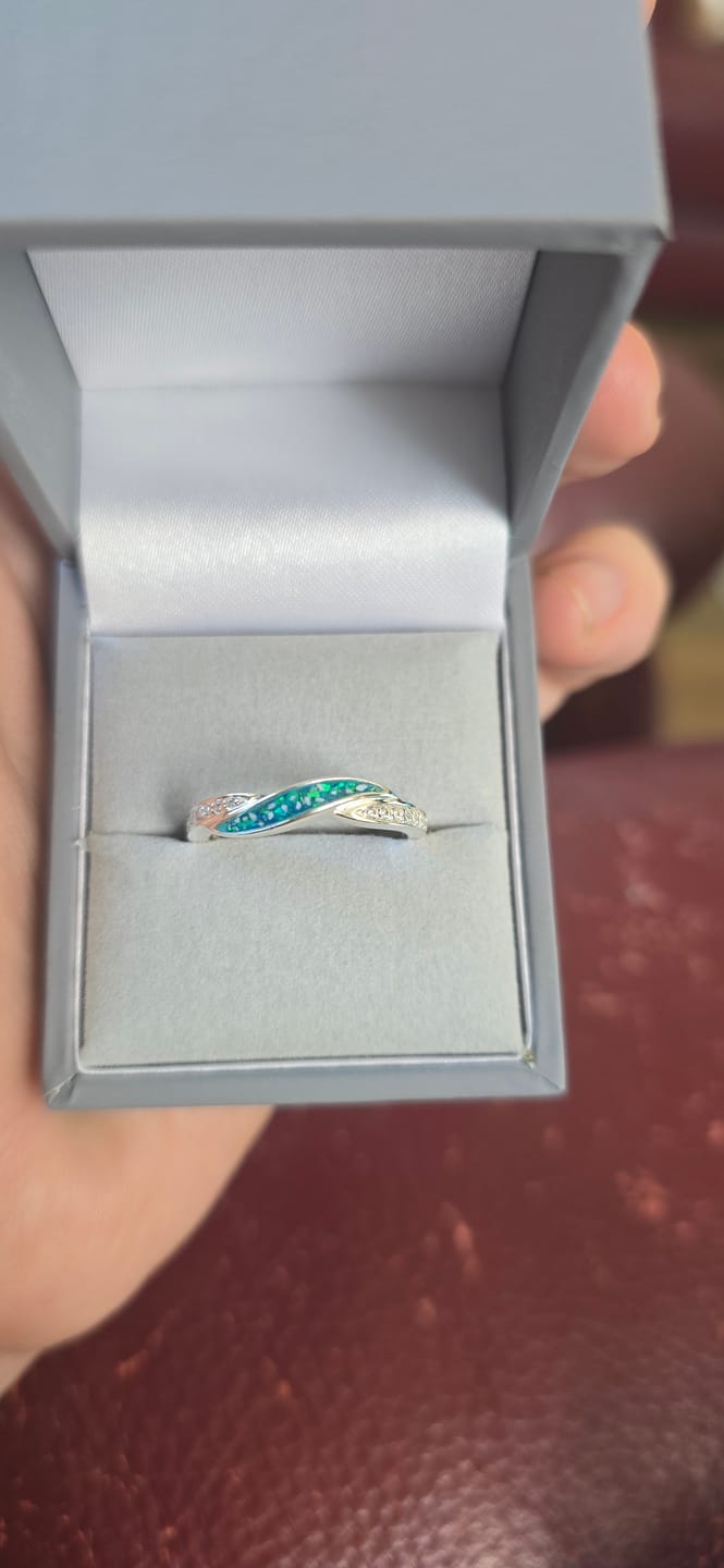 Customer photo review of Lasting Promise Ring