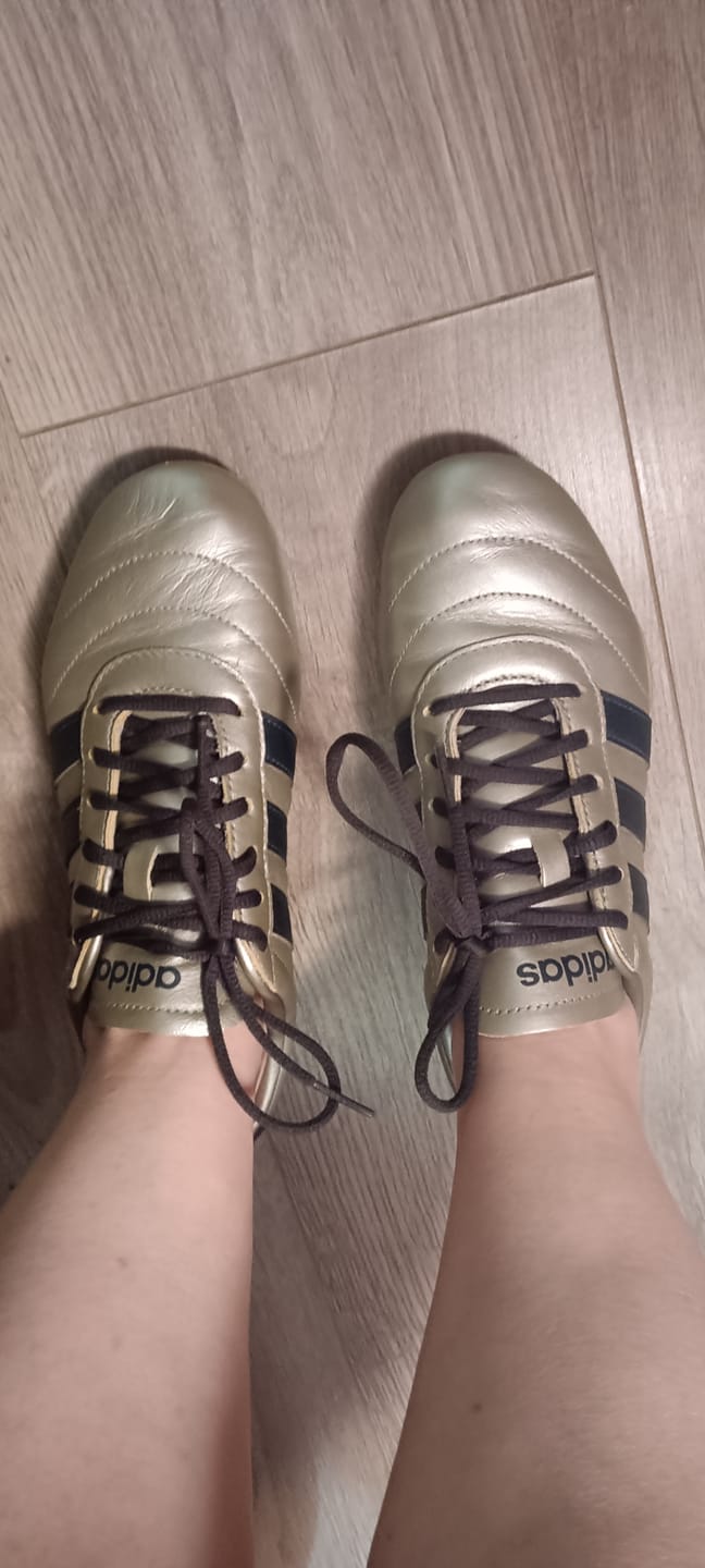 Customer photo review of Zapatillas Adidas Grand Court Lo Lth Mujer Gris