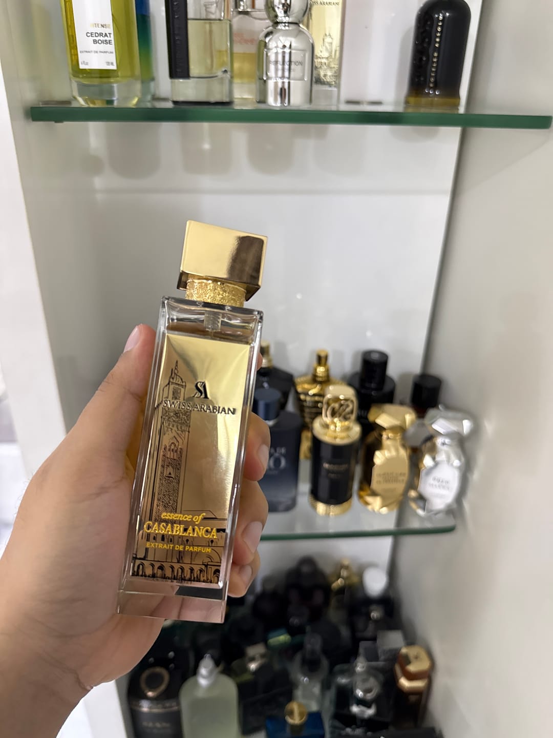 Customer photo review of Swiss Arabian Opulence of Dubai Extrait De Parfum For Unisex