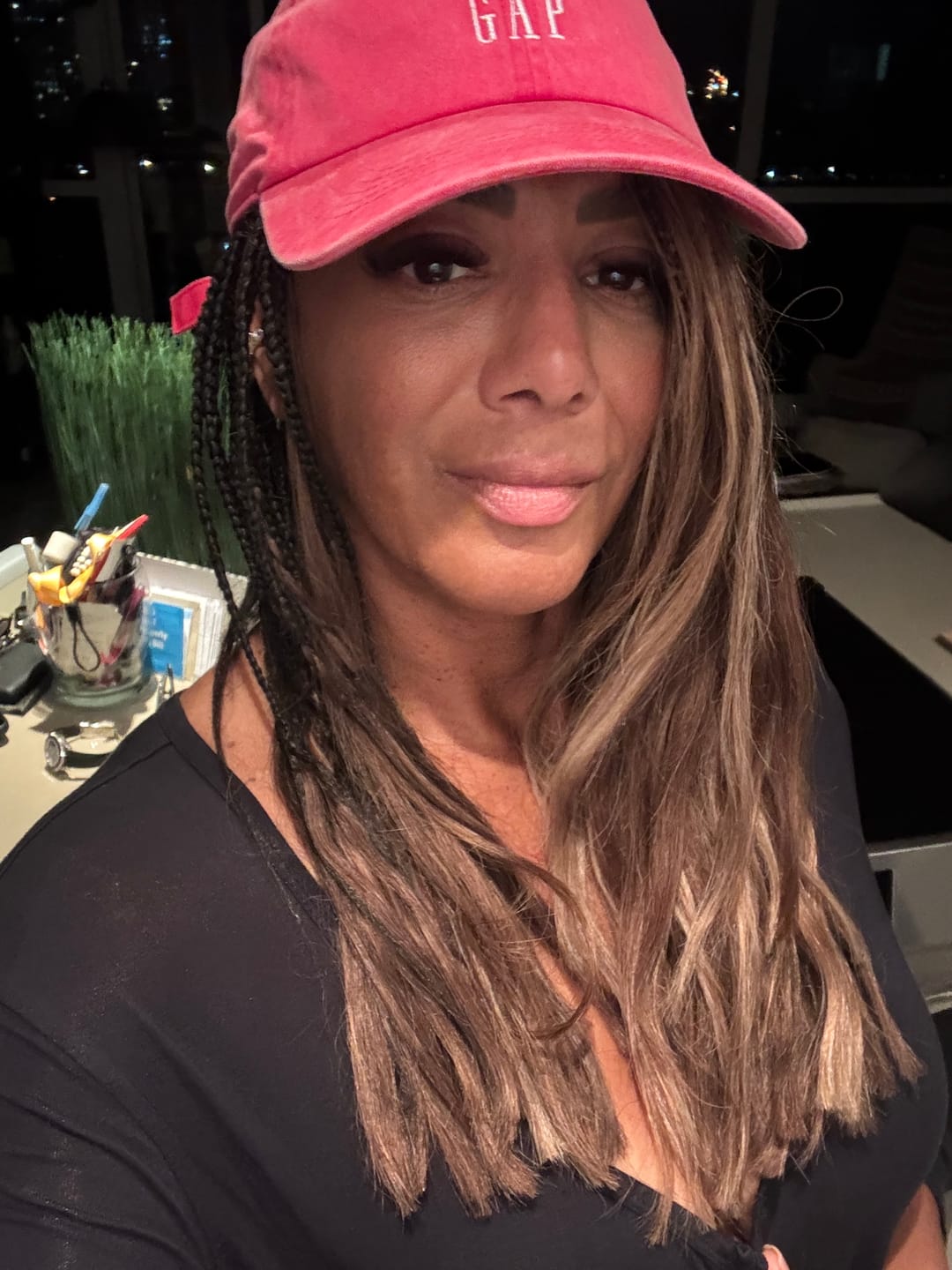 Customer photo review of #8 Light Brown Body Wave Human Crochet Hair
