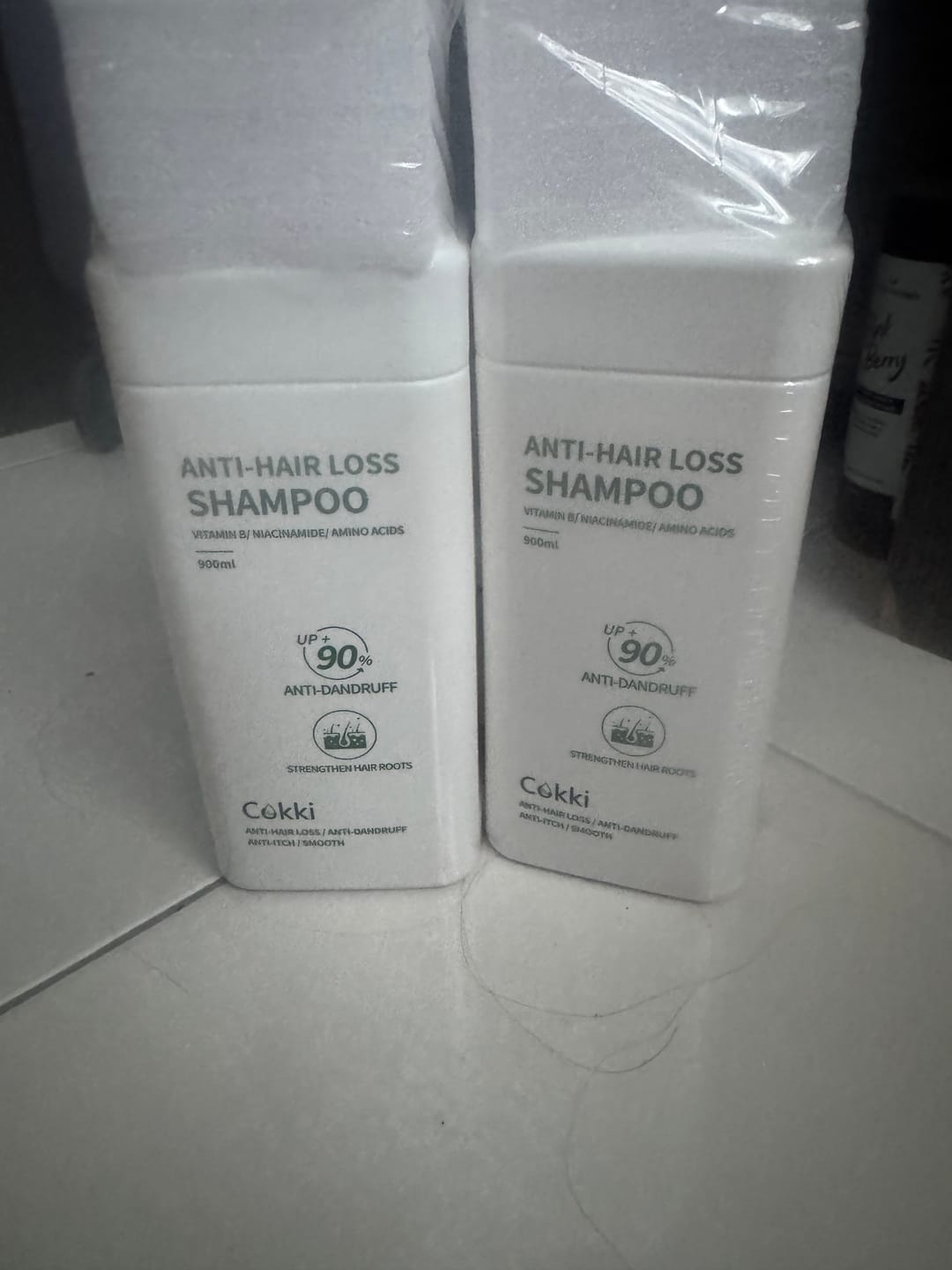 Customer photo review of Anti-hair Loss Shampoo 900ml