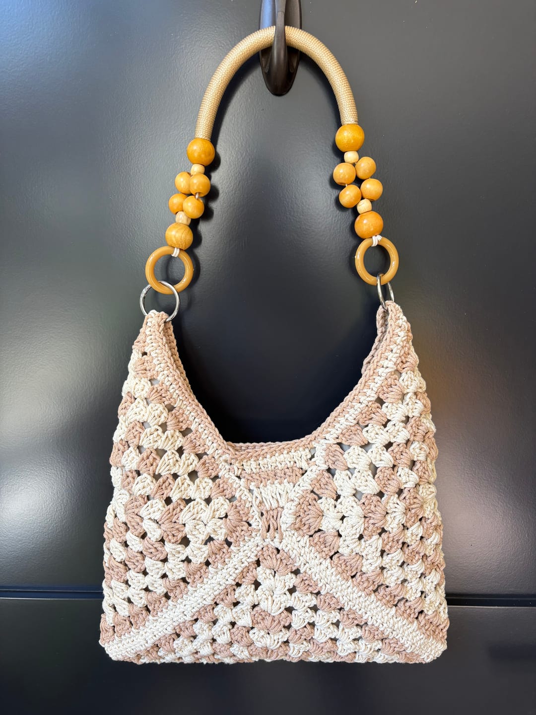 Customer photo review of Sunny Holiday shoulder bag crochet kit