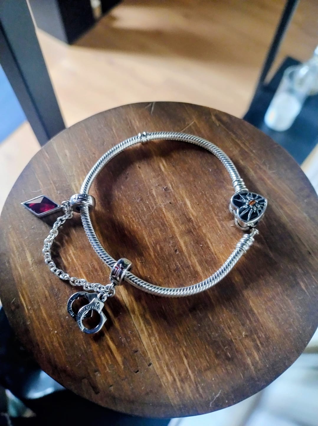 Customer photo review of PROJECT SKZ! dominATE clasp bracelet