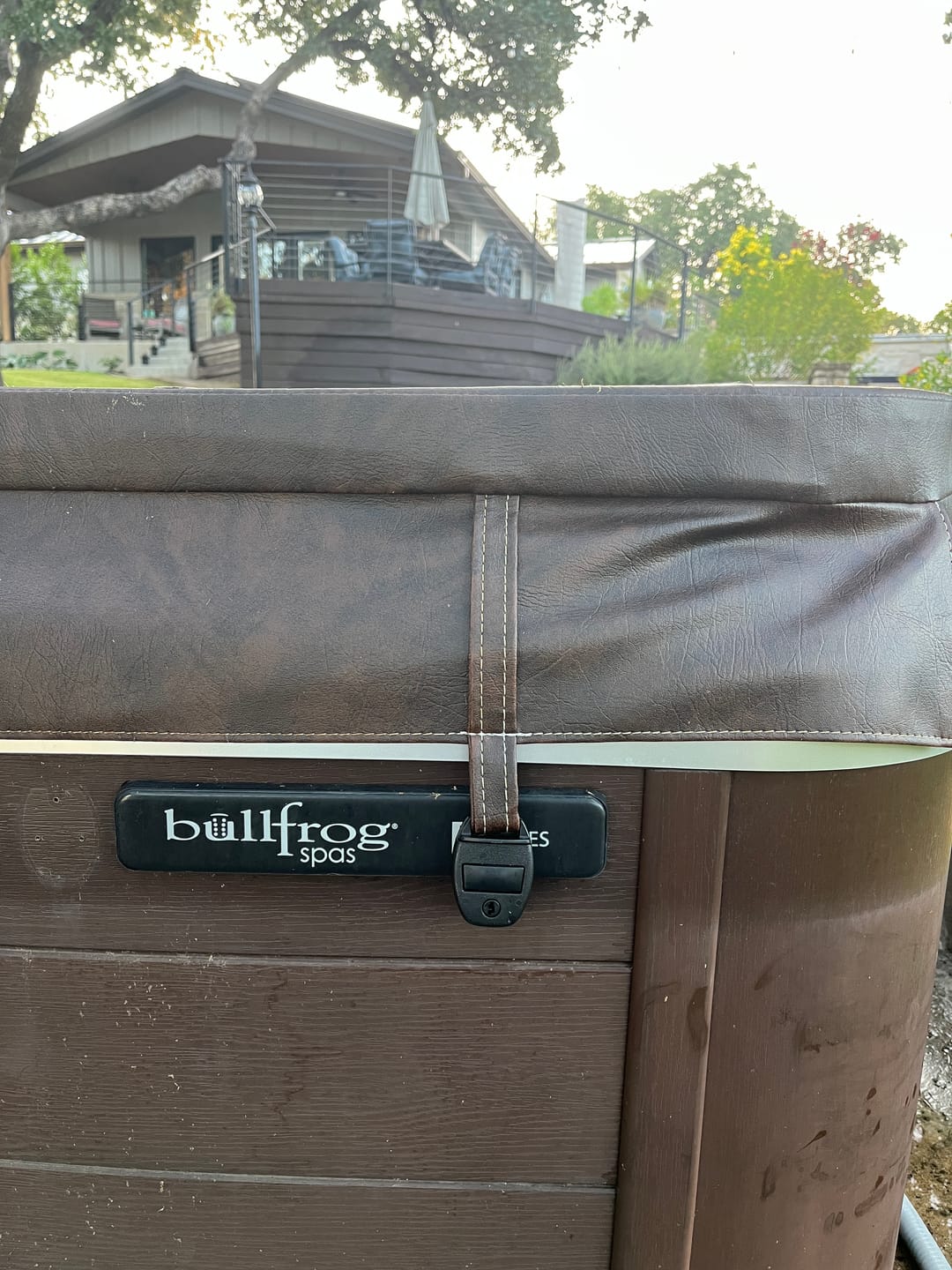 Customer photo review of Basic Hot Tub Cover Protector