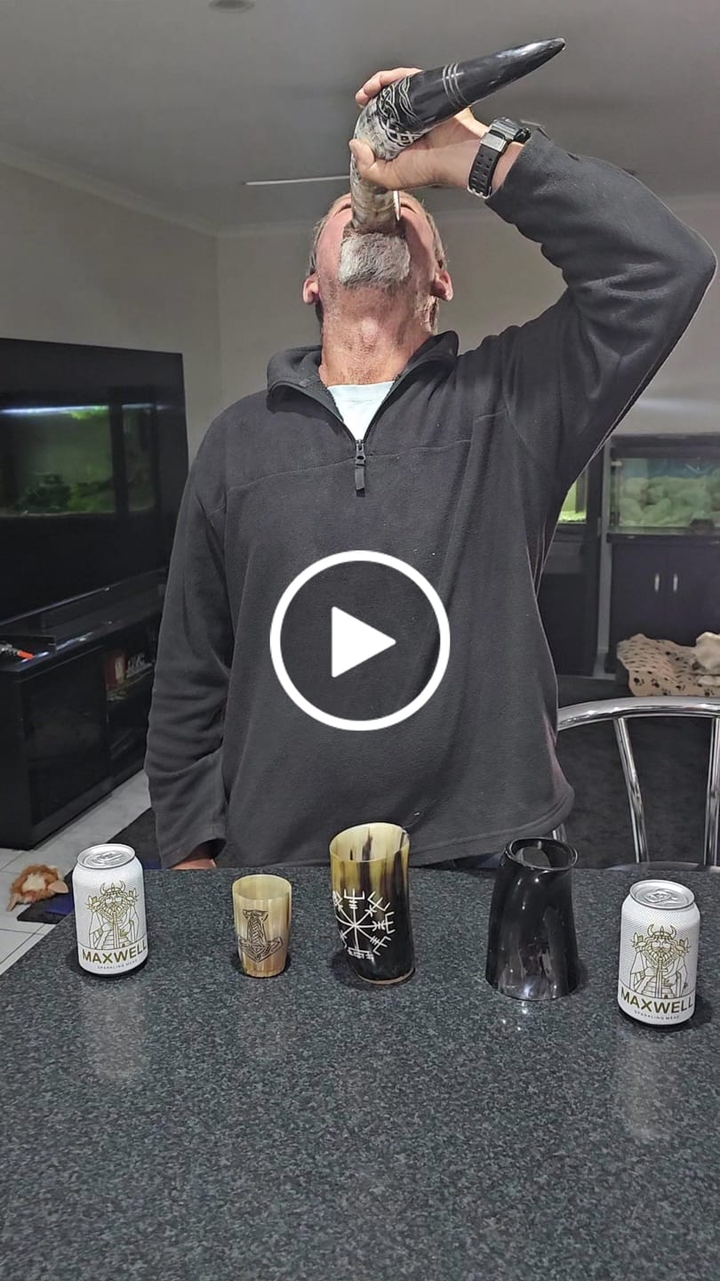 Customer video review of Skol King Gift Set