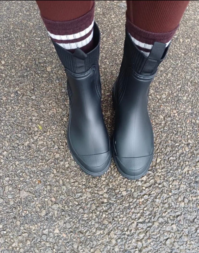 Customer photo review of SAFAR Rain Boots