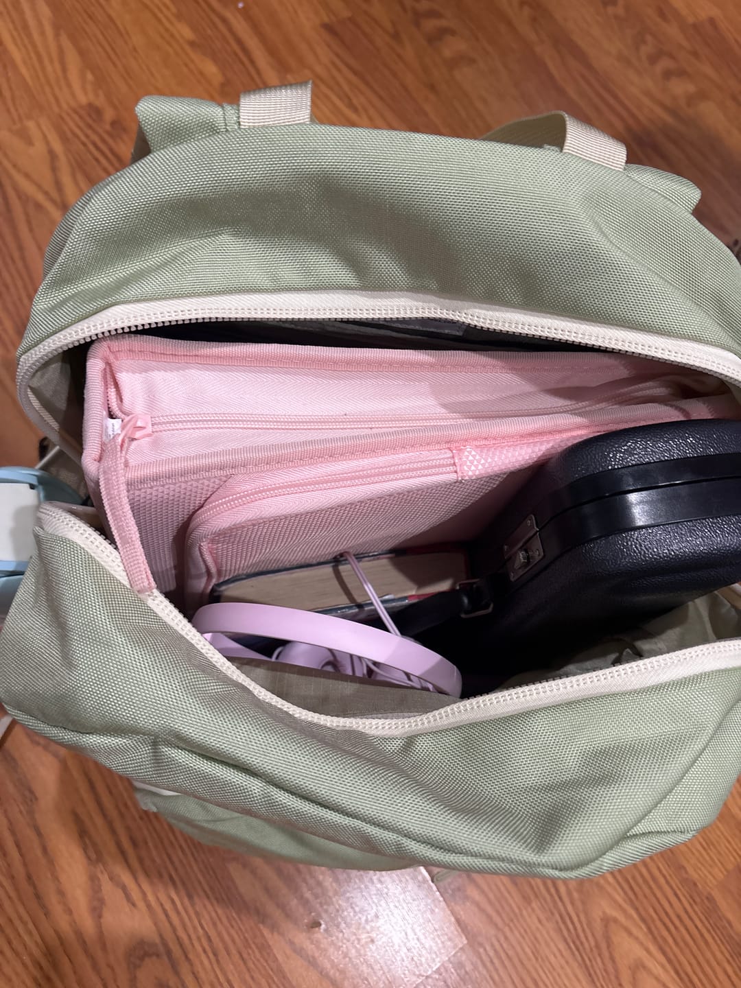 Customer photo review of Tommy Pack Mint