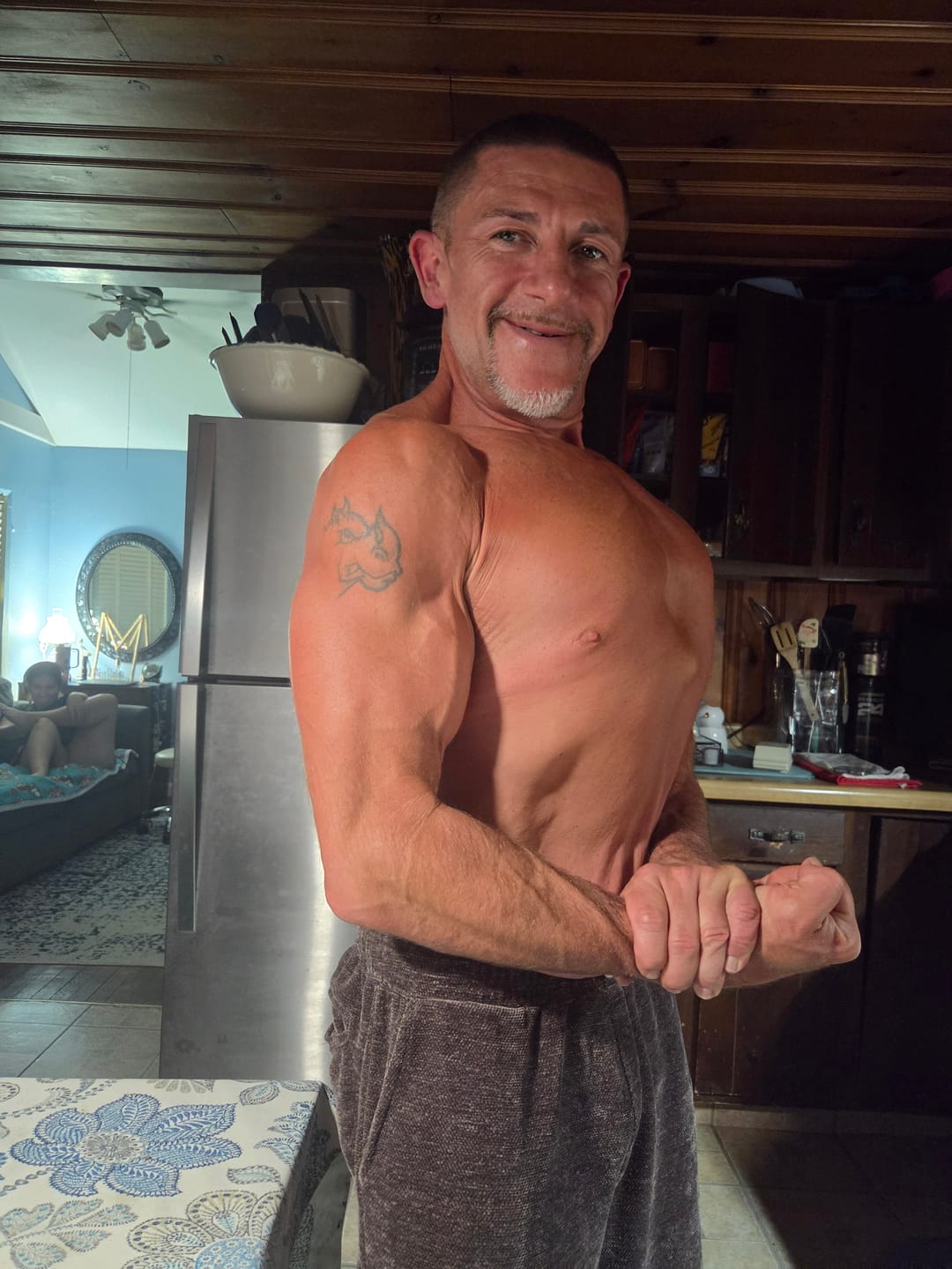Customer photo review of 🎁 Add 2 Inches to Your Arms: The 1,000-Rep Gauntlet Workout Program (100% off)