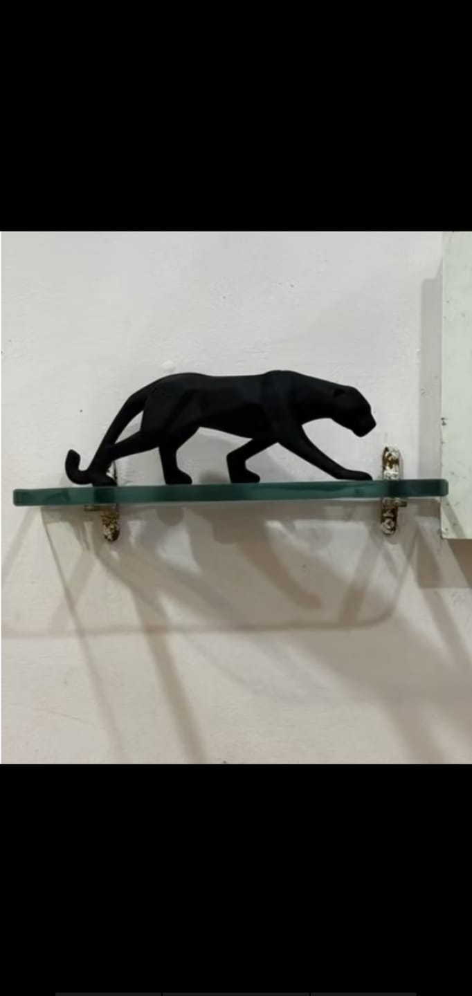 Customer photo review of Black Jaguar Statue – Modern Geometric Animal Sculpture for Home & Office Decor