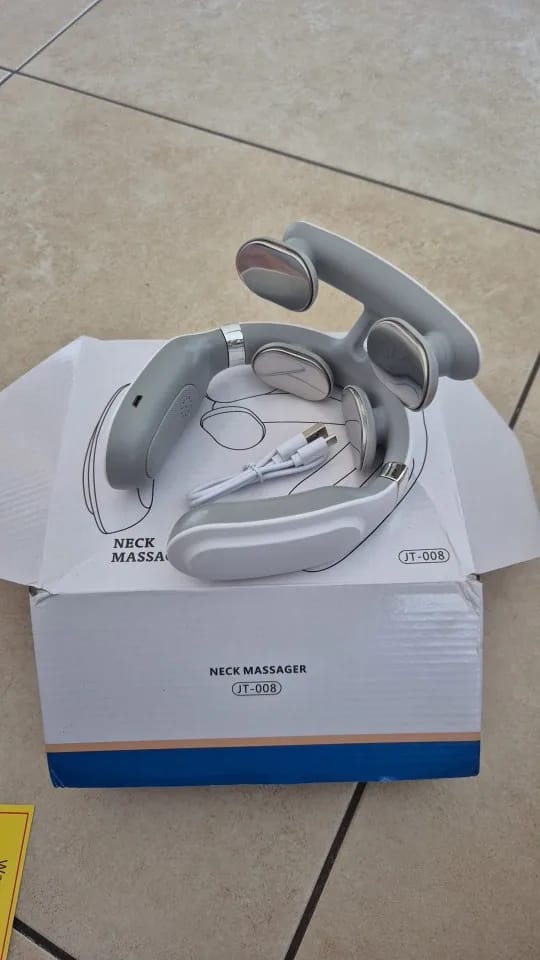 Customer photo review of Masajeador cervical con calor
