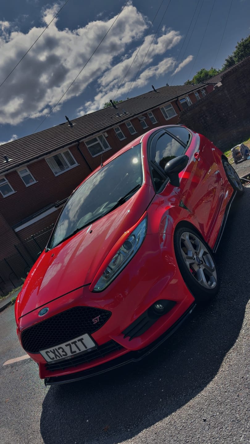 Customer photo review of Proform Headlight Eyebrows - Mk7.5 Fiesta (Various Finishes)