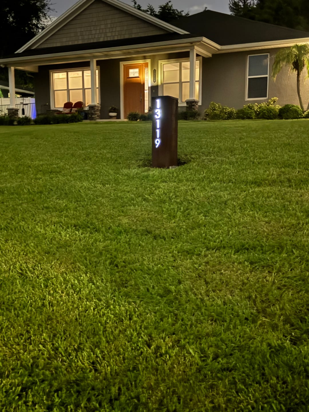 Customer photo review of Address Column