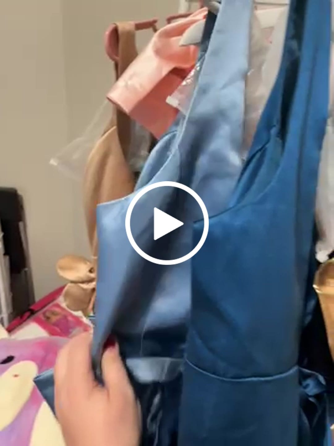 Customer video review of NWT/NWOT Women's Assorted Formal Dresses