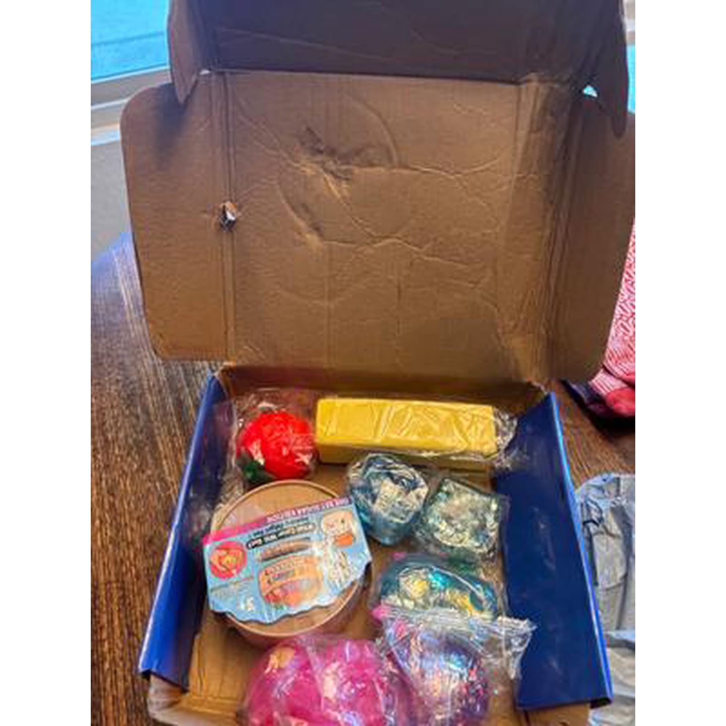 Customer photo review of Fun Squish Box™