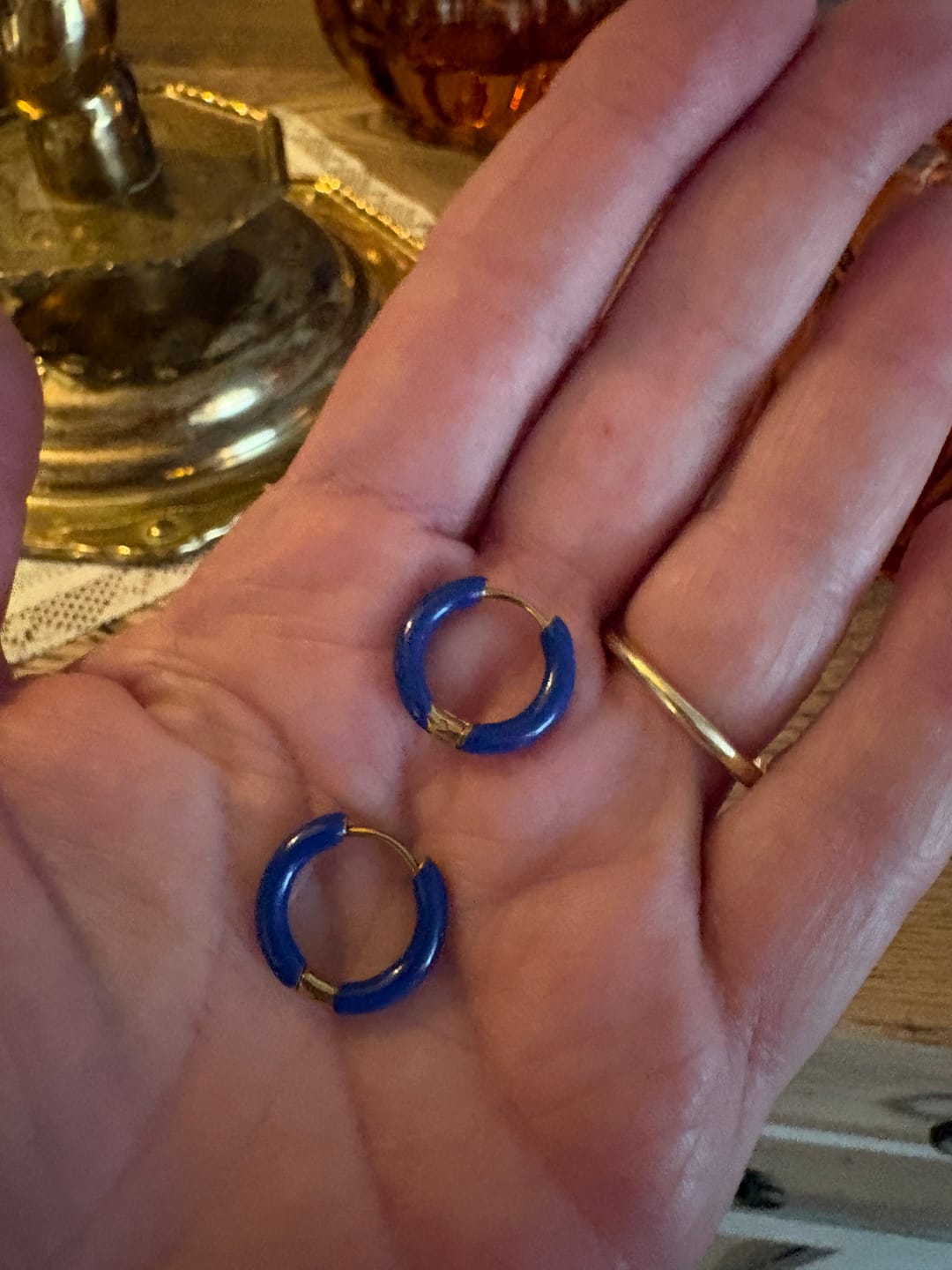Customer photo review of Kaja - Hoop Earrings 17mm Stainless Steel