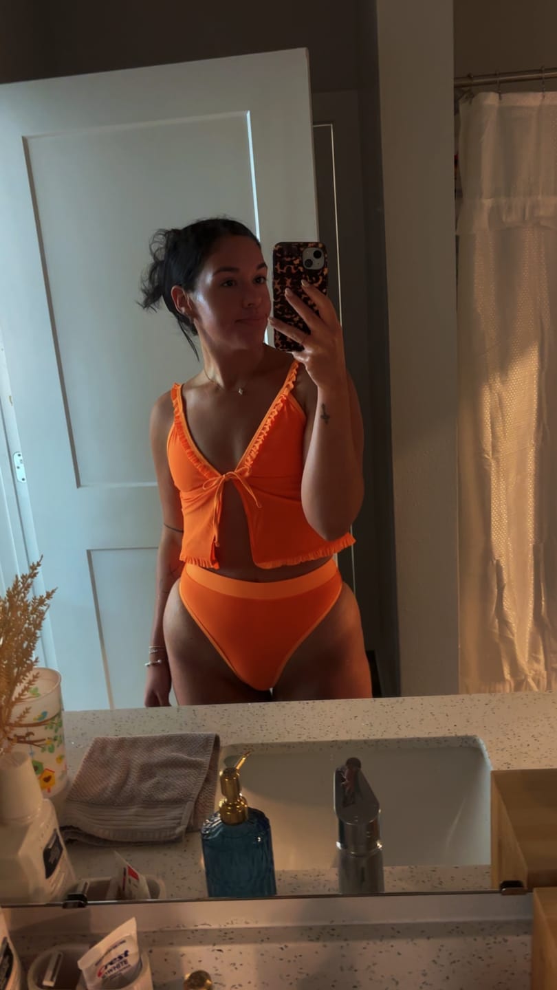 Customer photo review of LILY-TANKINI Mango Ruffle Triangle Tankini Top