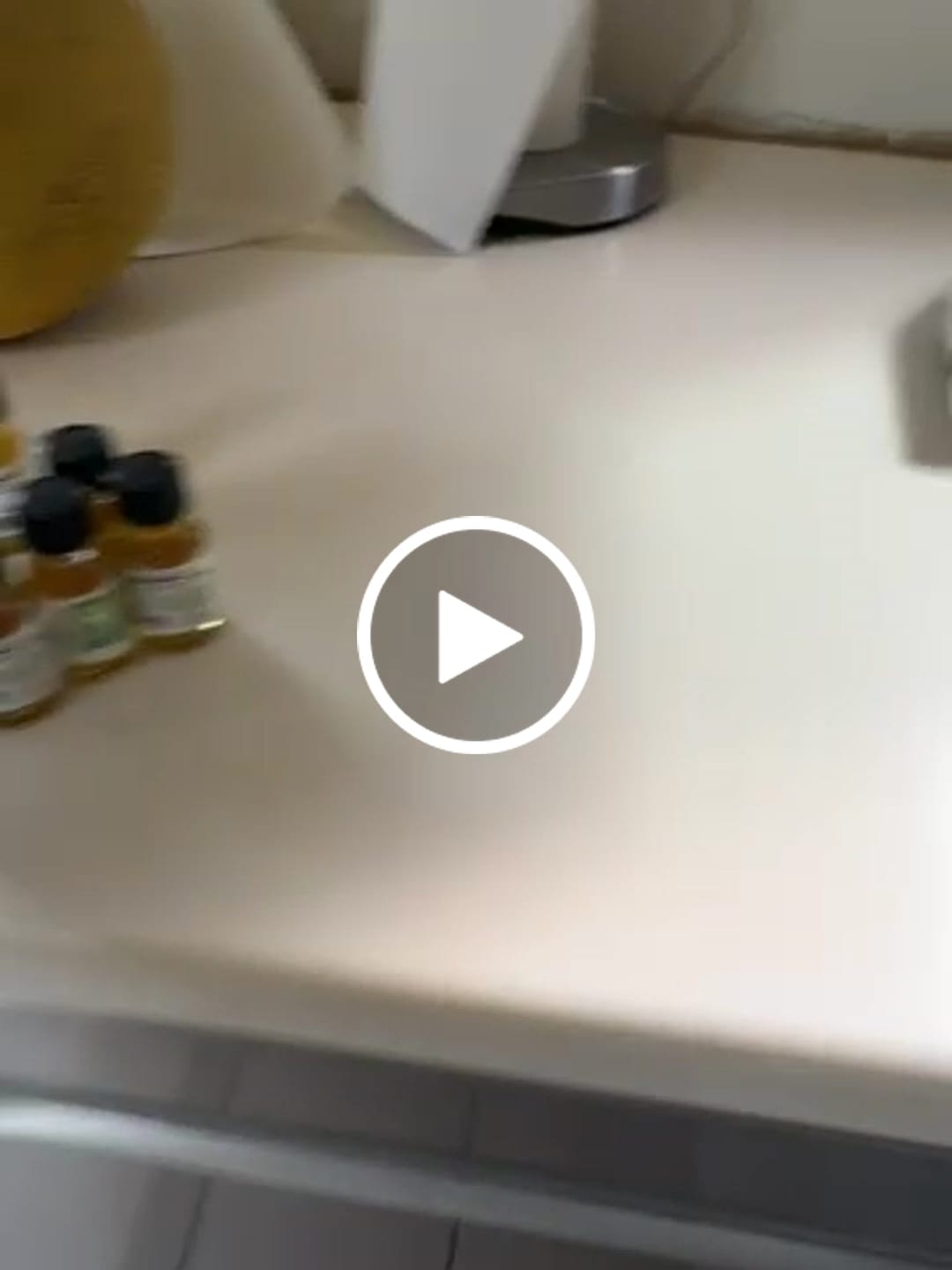 Customer video review of Pure Kratom Liquid Extract