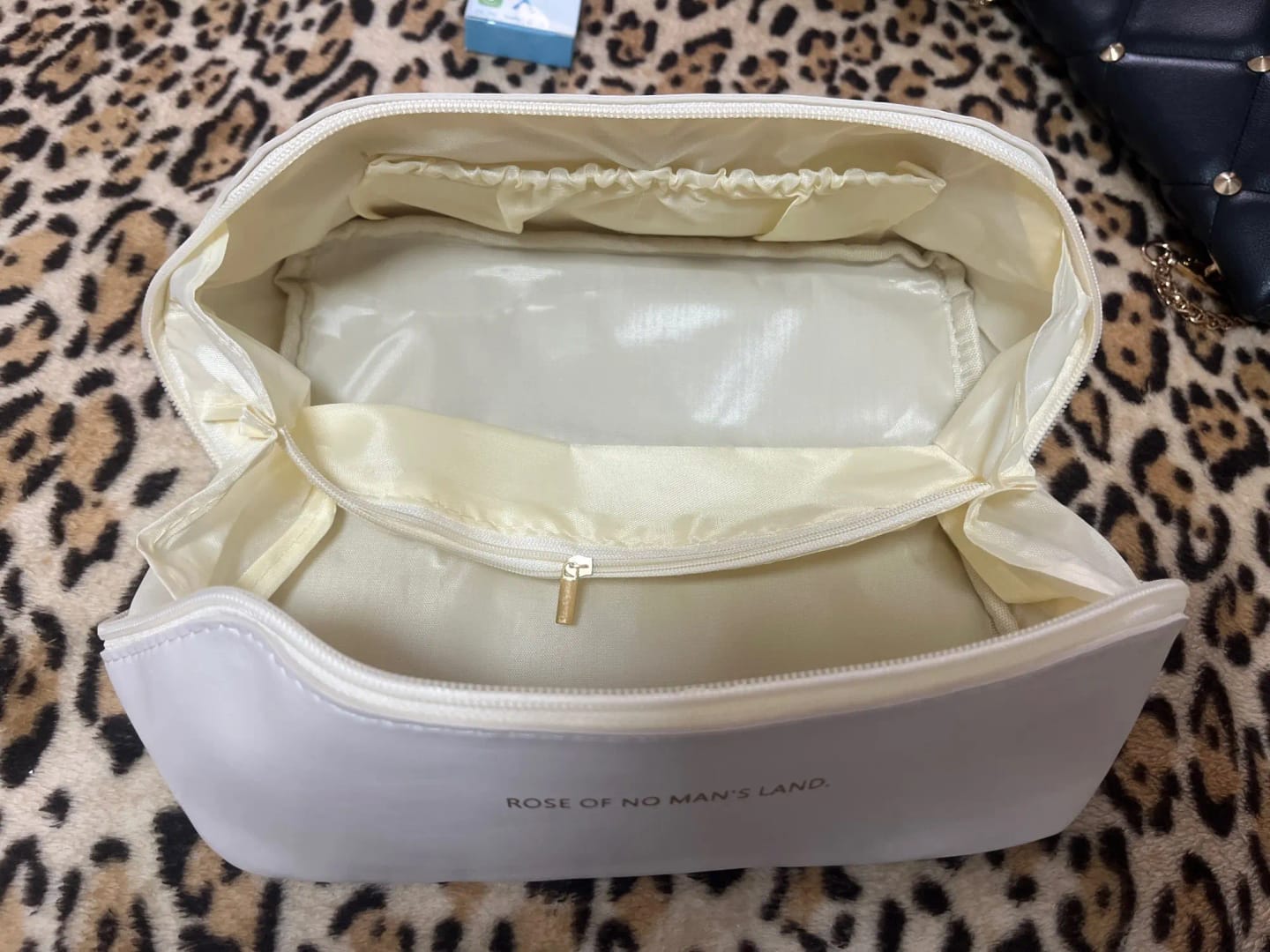 Customer photo review of Zippered Makeup Organizer Bag for Travel and Daily Use