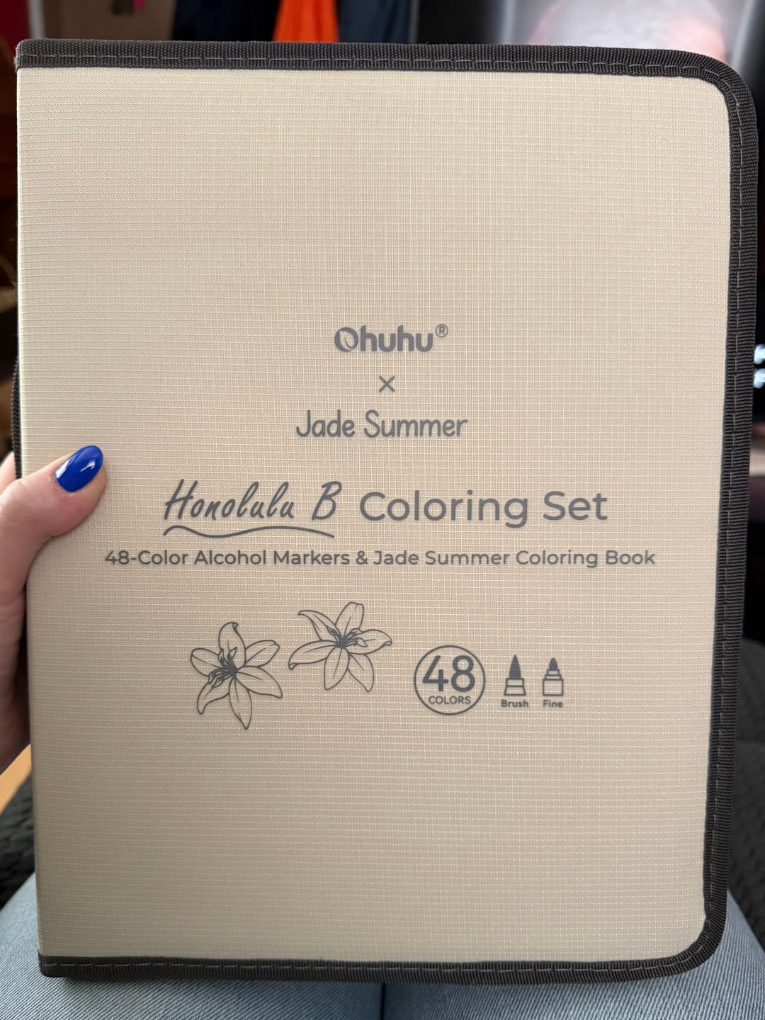 Customer photo review of Ohuhu x Jade Summer Alcohol Markers & Coloring Book Set, 47 Colors + 1 Colorless Blender, Honolulu B, Brush & Fine Dual Tips