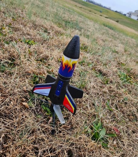 Customer photo review of SkySpinner™ – Parachute Rocket Launcher