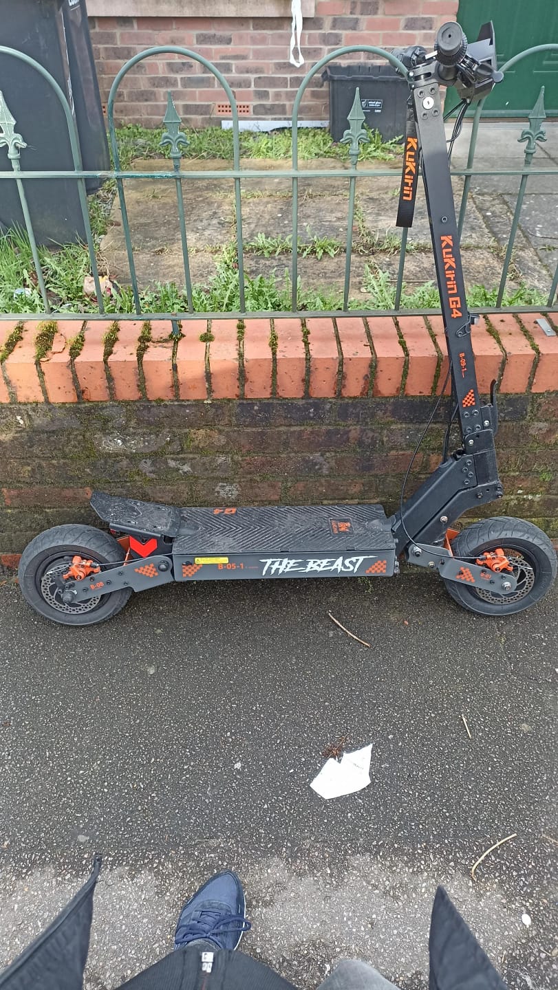 Customer photo review of KuKirin G4 Electric Scooter