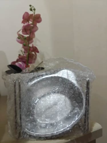 Customer photo review of Sanebu™ Orthopedic Elevated Bowl for Small Dogs NO