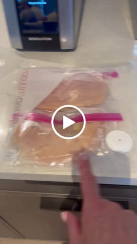 Customer video review of Vacuum Genie