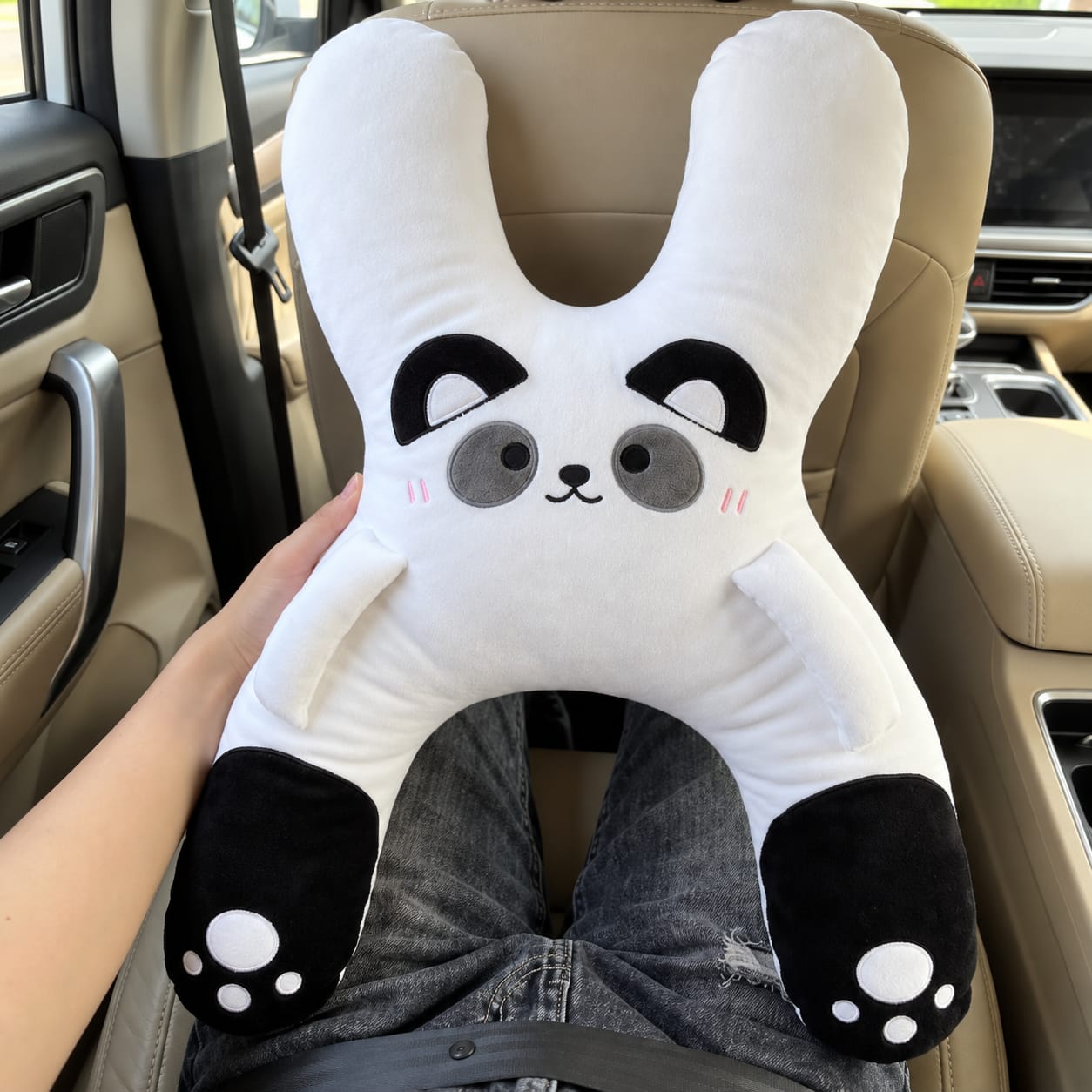 Customer photo review of Nuzzlego™ Kinder-Nackenkissen