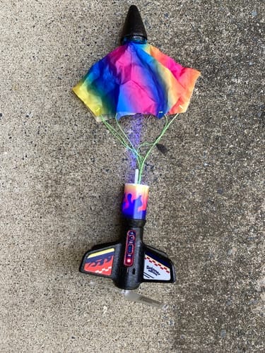 Customer photo review of SkySpinner™ – Parachute Rocket Launcher