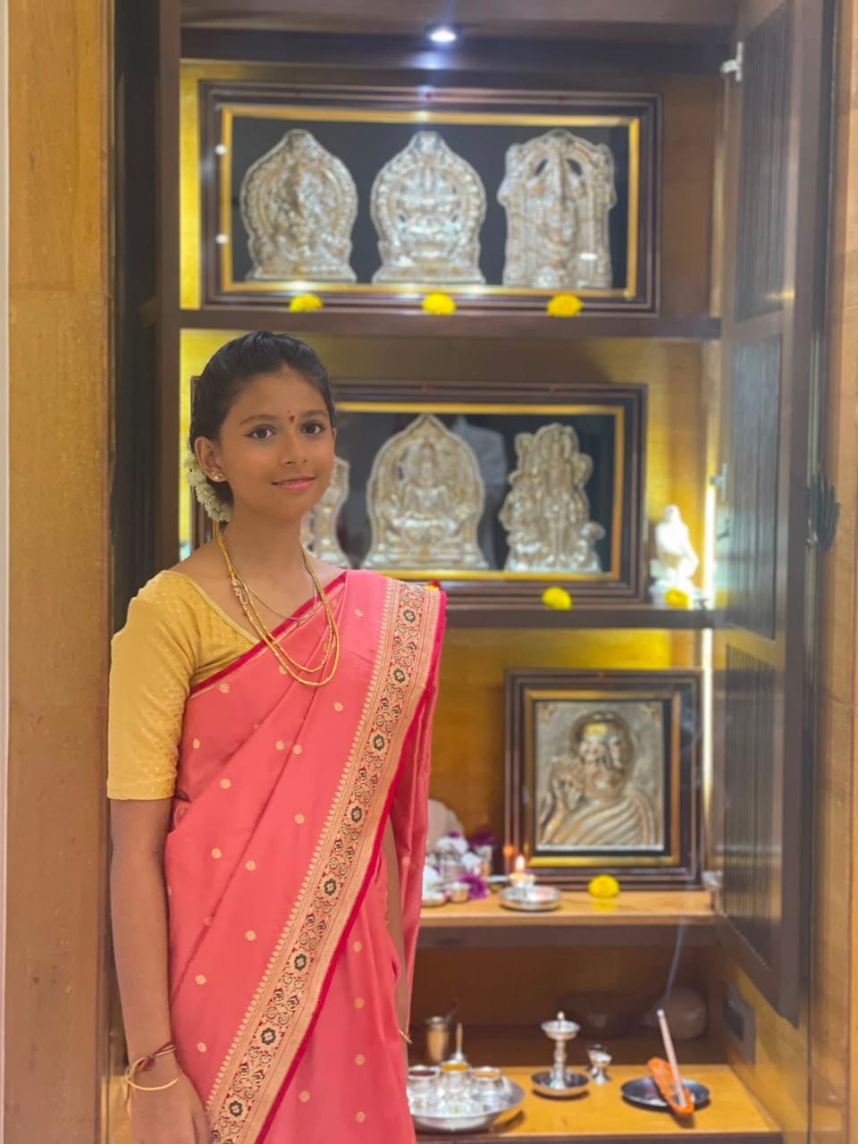 Customer photo review of Gold Zari Handloom Kadhua Banarasi Shalu Silk Satin Saree - Small Border - Sangita - All Gold Zari - Peach Red