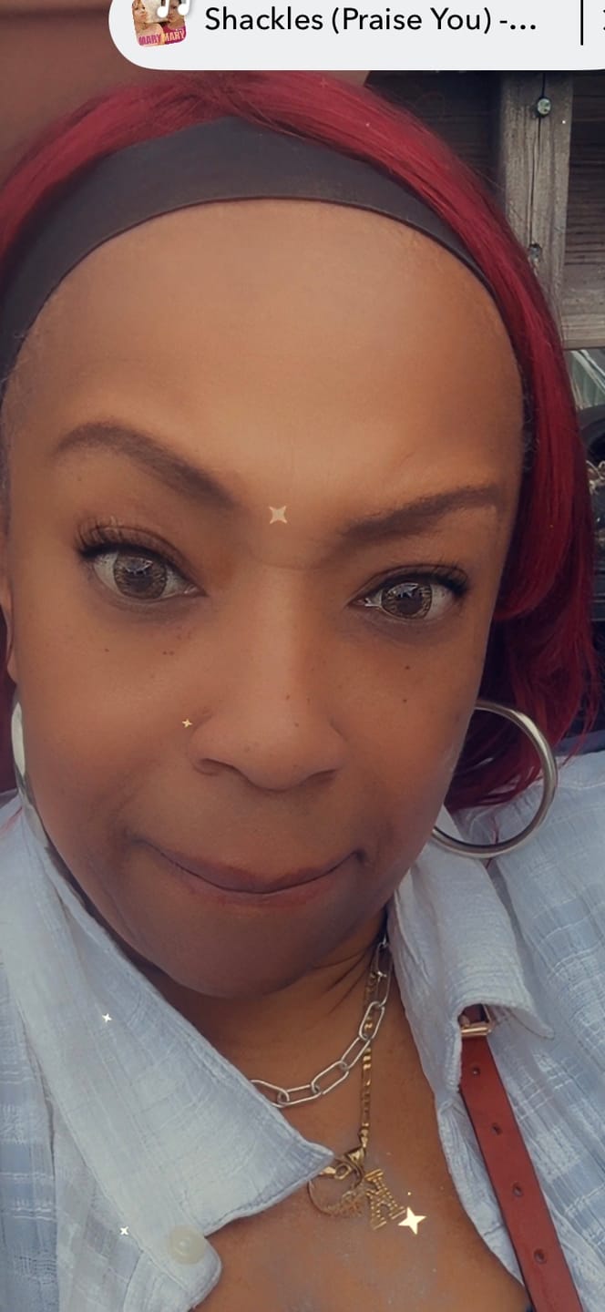 Customer photo review of Bobbi Boss Indi Brazilian Remi 100% Human Hair Weave - NATURAL YAKI 10S-18"