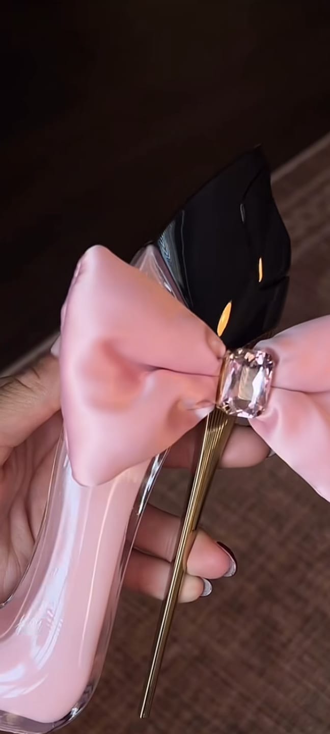 Customer photo review of Carolina Herrera Good Girl Blush Bowtastic Eau de Parfum for Women 2.7 oz
