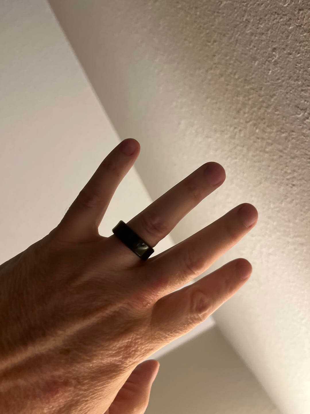 Customer photo review of Pulserive Smart Ring, Sleep Tracker, Activity & Fitness Tracker, Blood Pressure& Oxygen Tracker