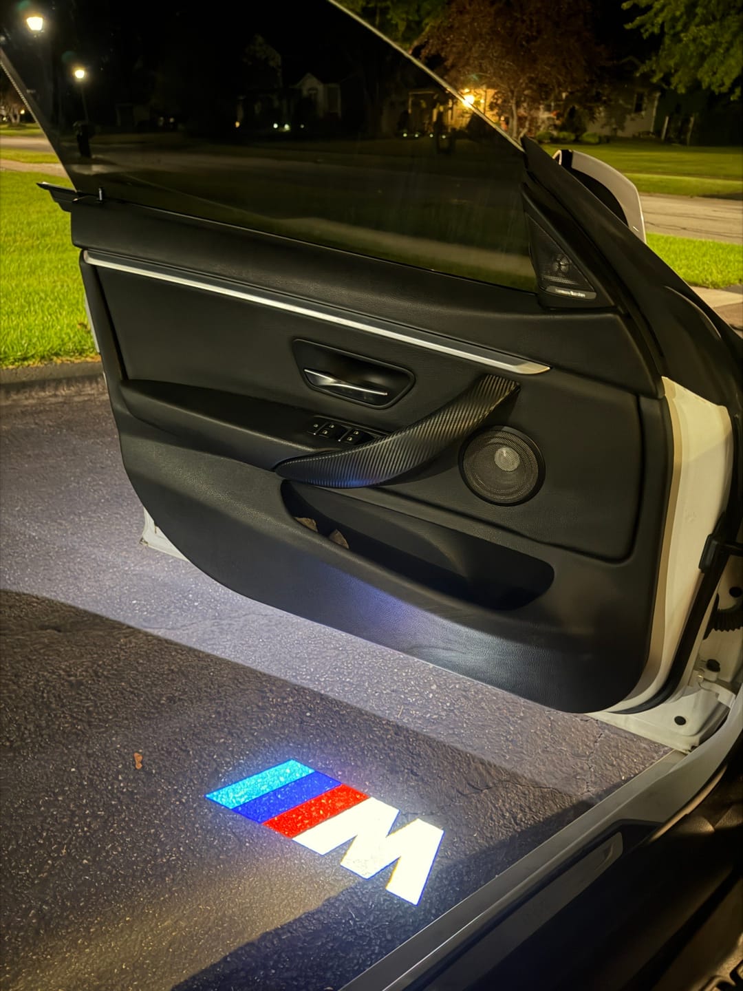 Customer photo review of BMW LED DOOR LIGHTS
