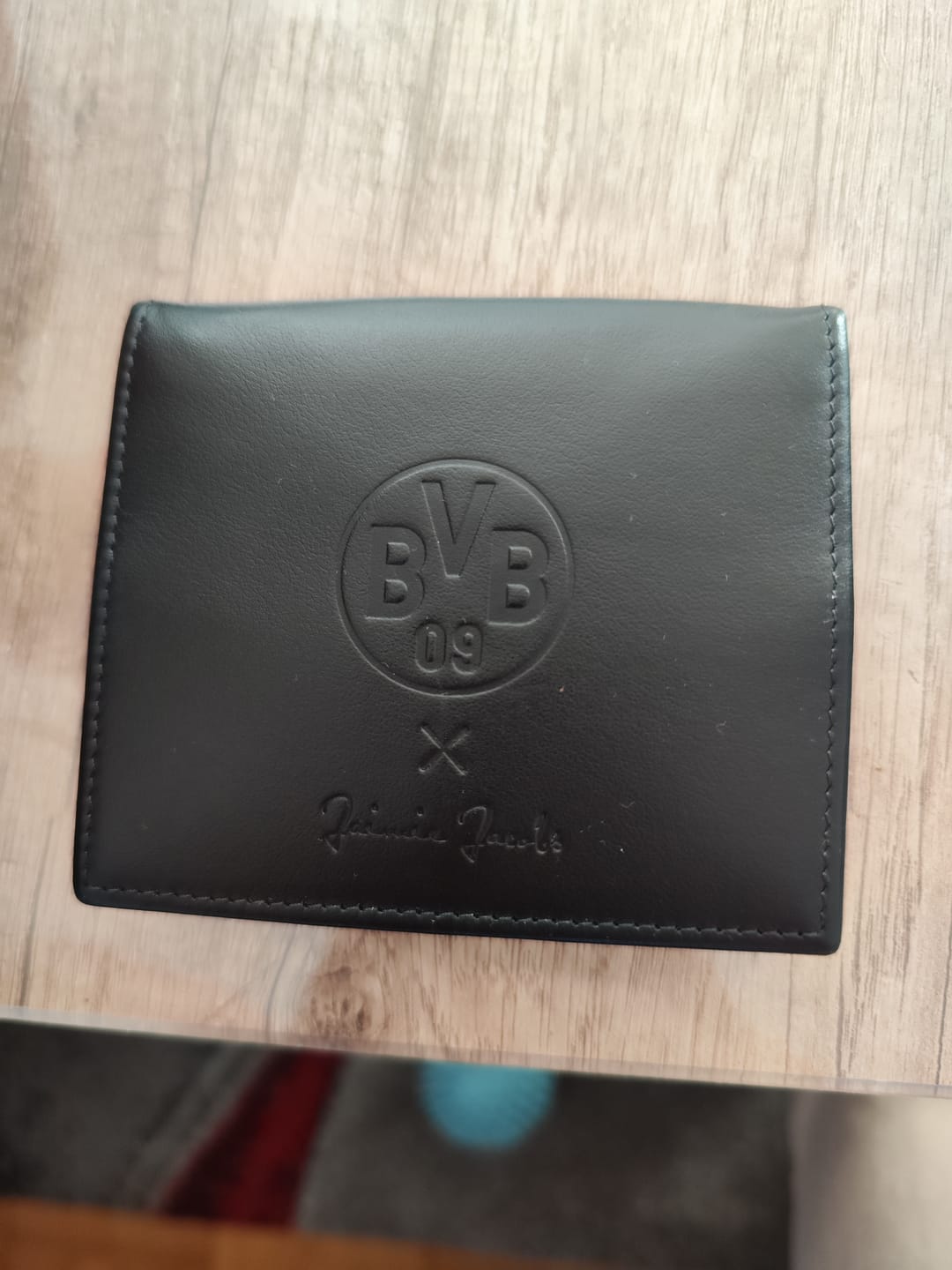Customer photo review of Flap Boy Borussia Dortmund Edition - Magic Wallet with Coin Pocket