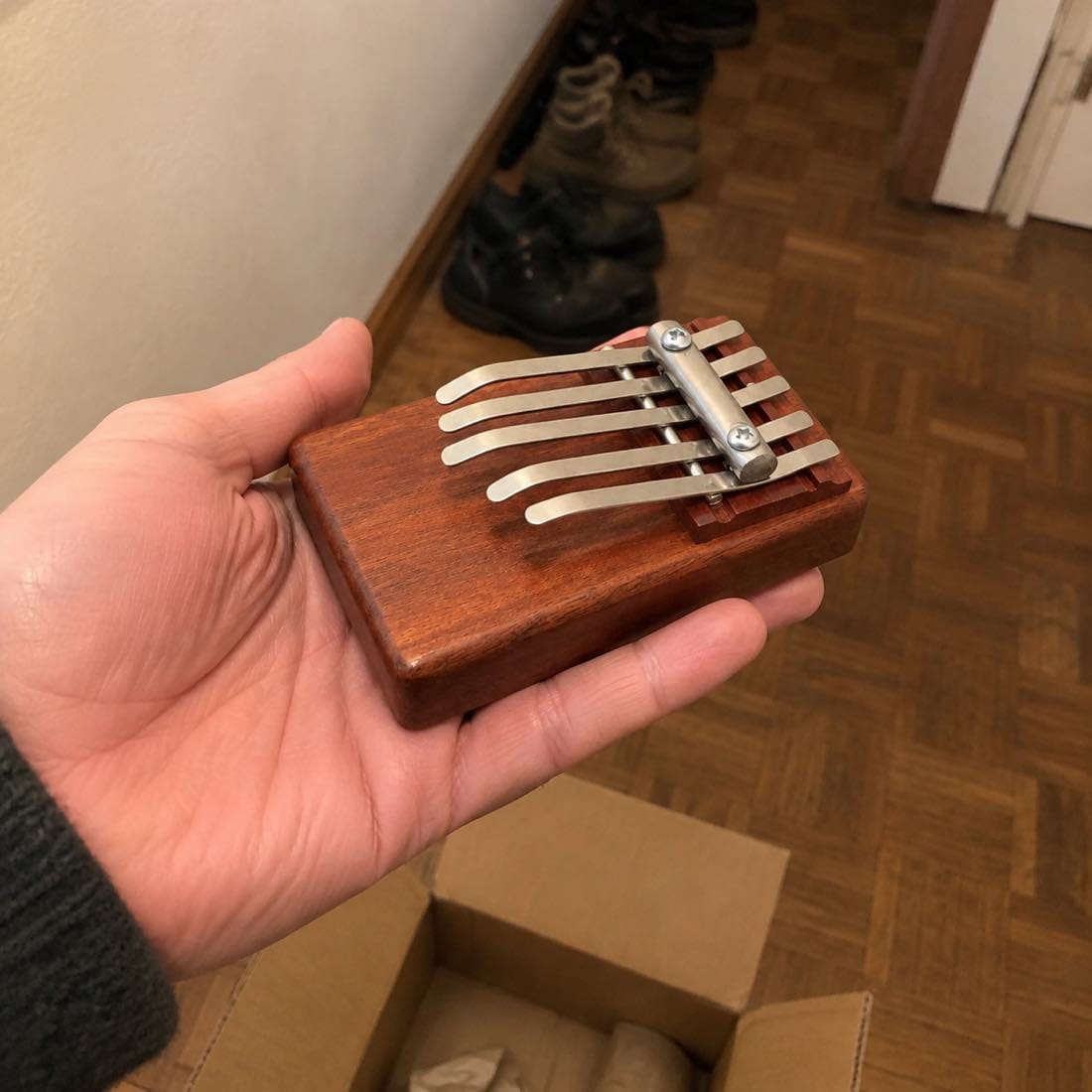 Customer photo review of Sanza 5 Tasten - Traditionell - Kalimba