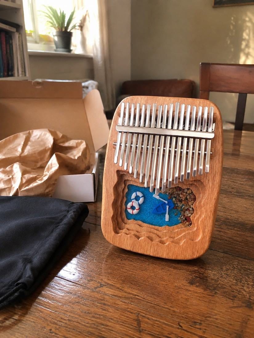 Customer photo review of Mbira 17 Tasten - Mahagoni, Afrika-Edition - Kalimba