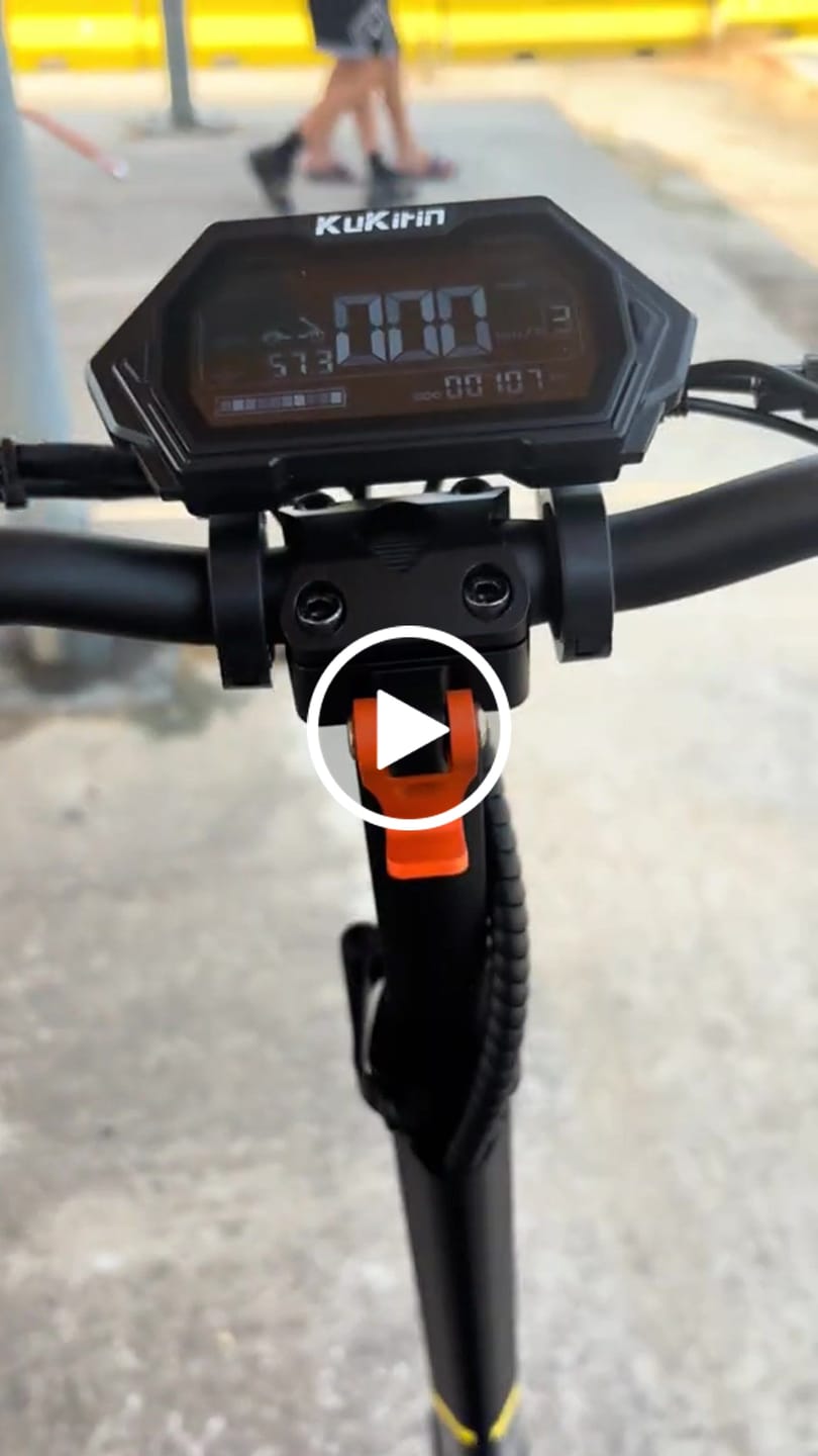 Customer video review of KuKirin G2 Master Electric Scooter