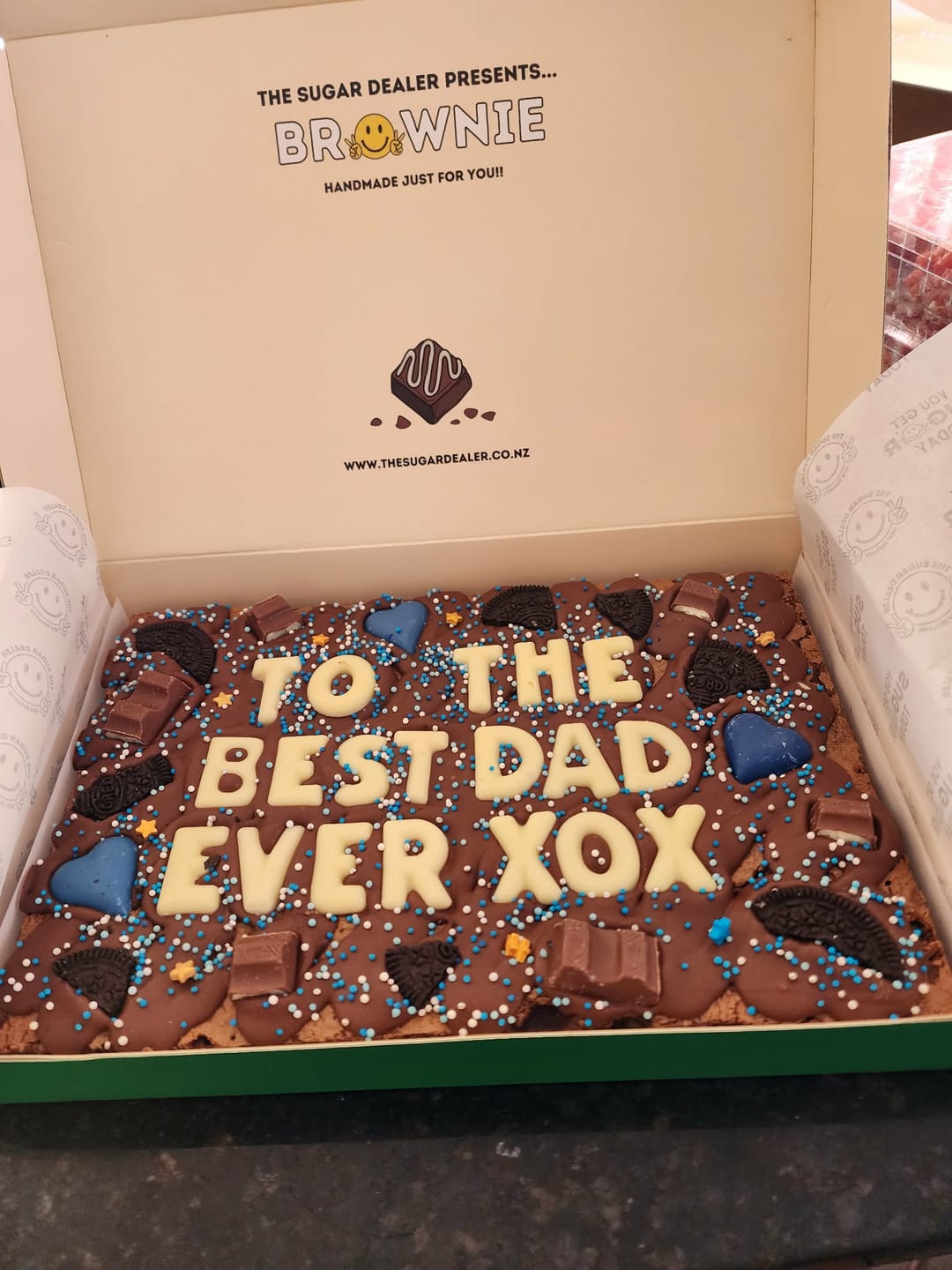 Customer photo review of Mega custom message fathers day brownie