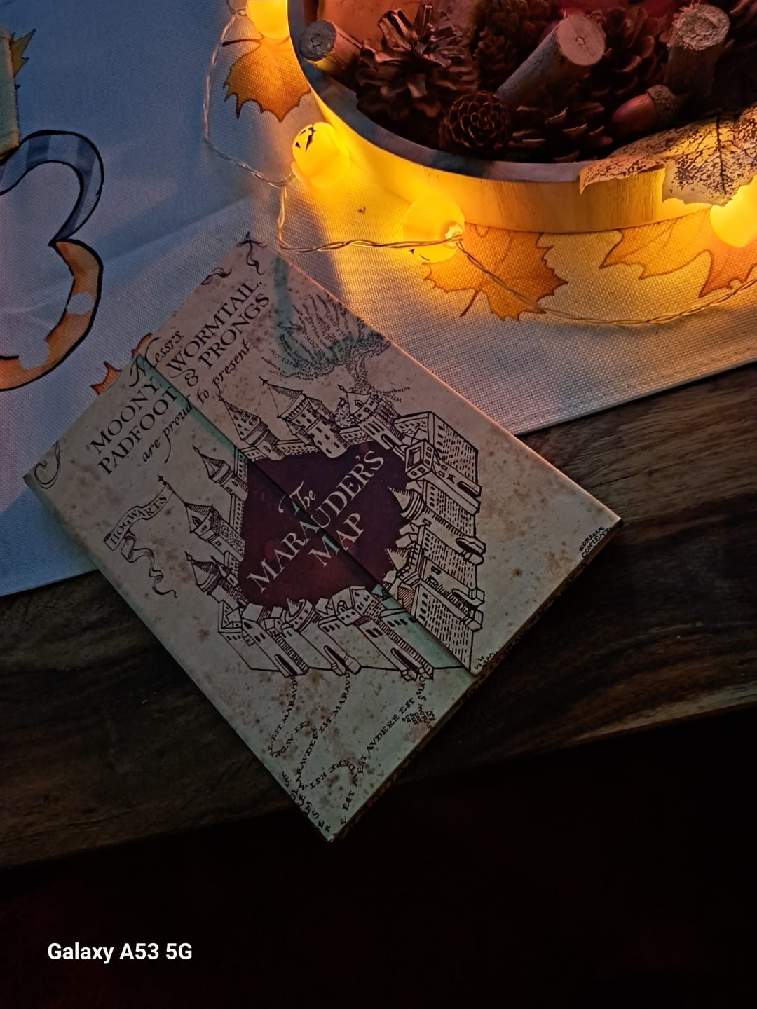 Customer photo review of Harry Potter Notizbuch A5 Karte des Rumtreibers – Magnetisch, Hogwarts Fantasy