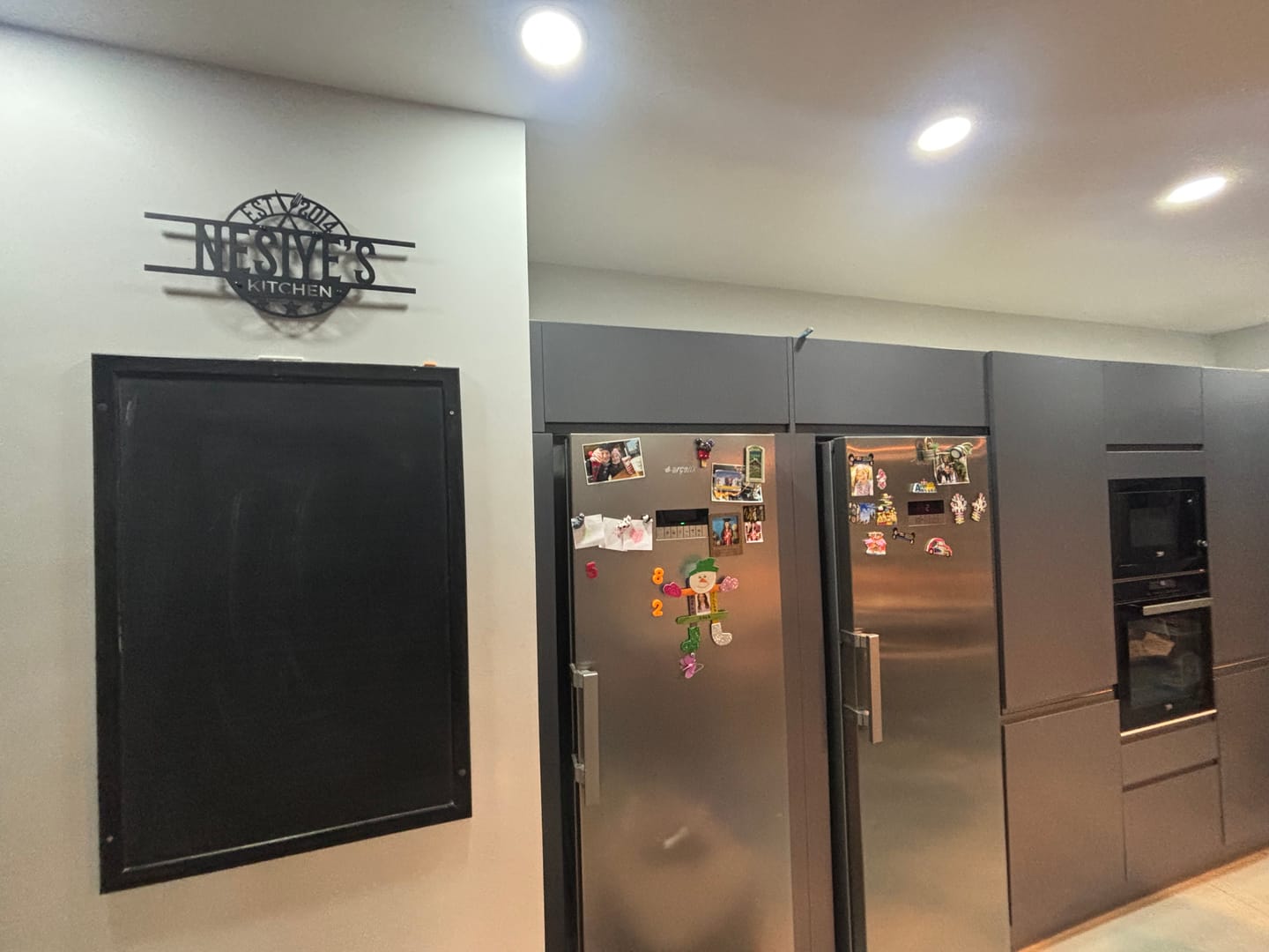 Customer photo review of Kişiye Özel Metal Retro Mutfak İsimliği