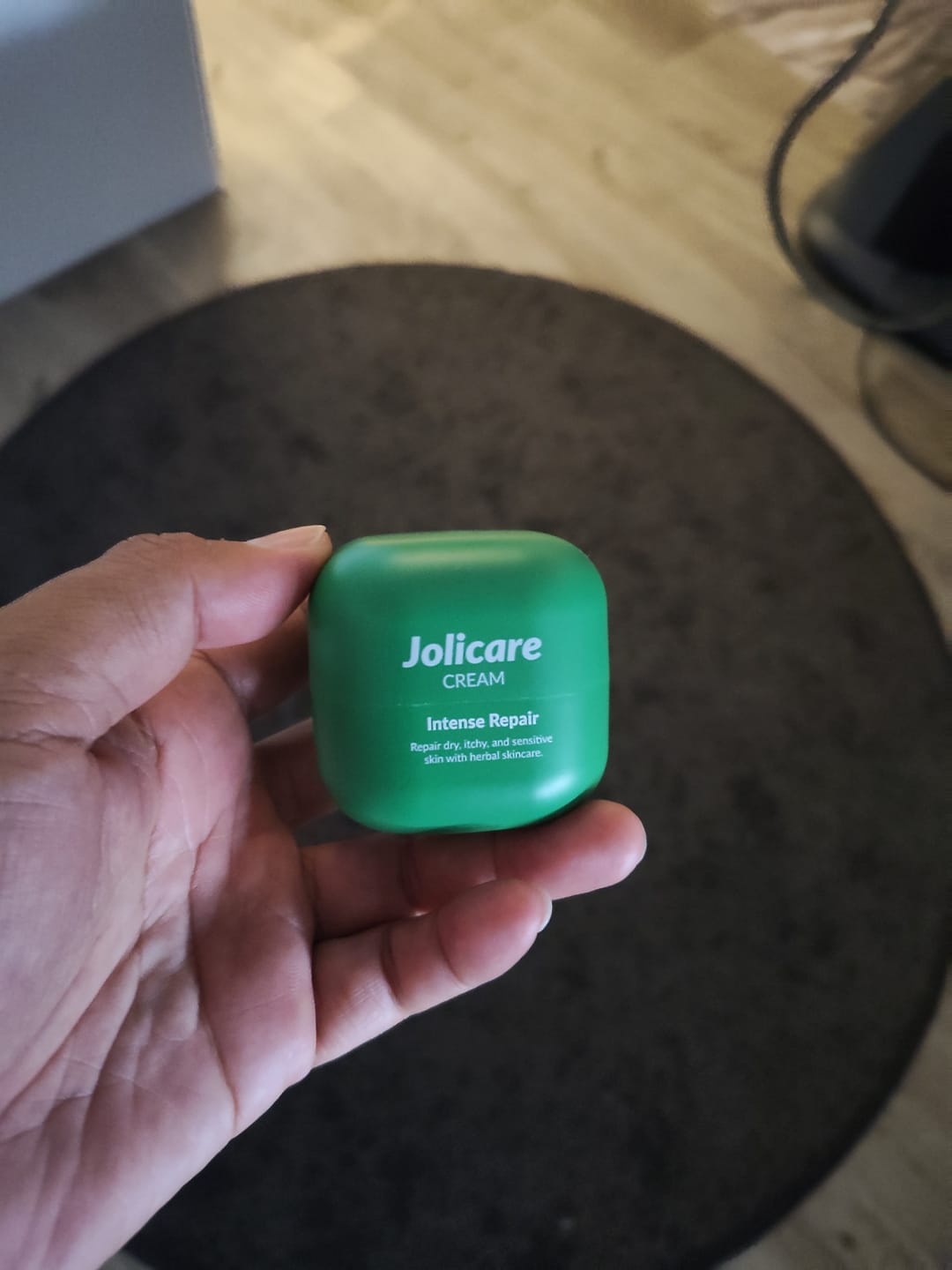 Customer photo review of Jolicare Cream