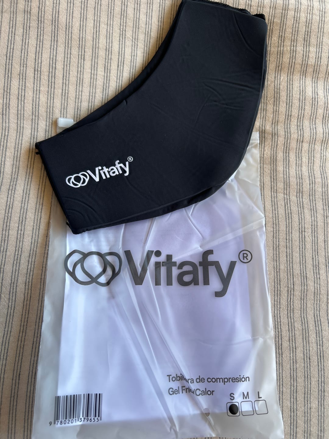 Customer photo review of Tobillera de Compresión Gel Frío/Calor 360°