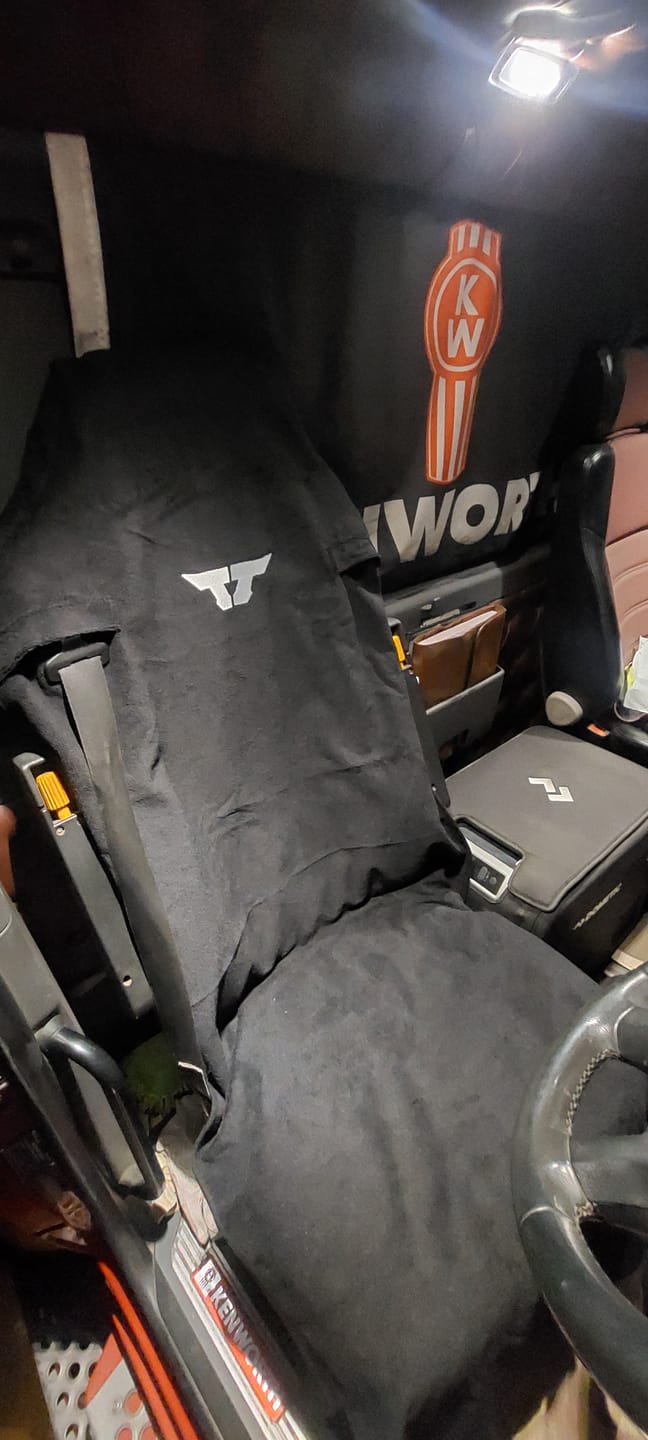 Customer photo review of Waterproof Truck Towel Seat Cover
