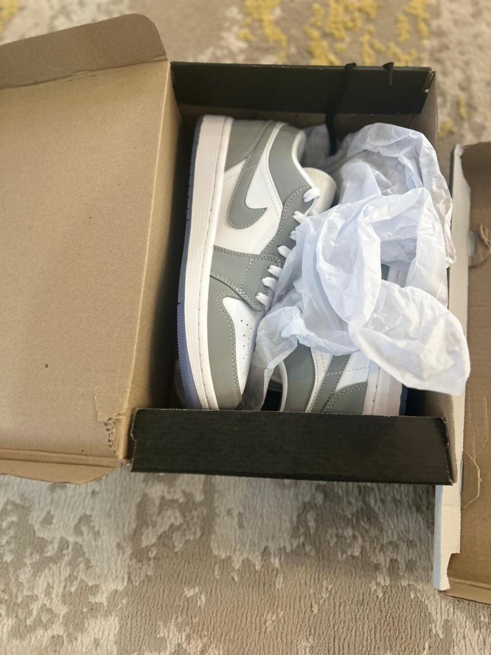 Customer photo review of Jordan 1 Low Wolf grey