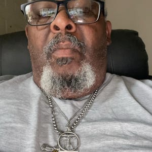 Customer photo review of Vitruvian Da Vinci Necklace