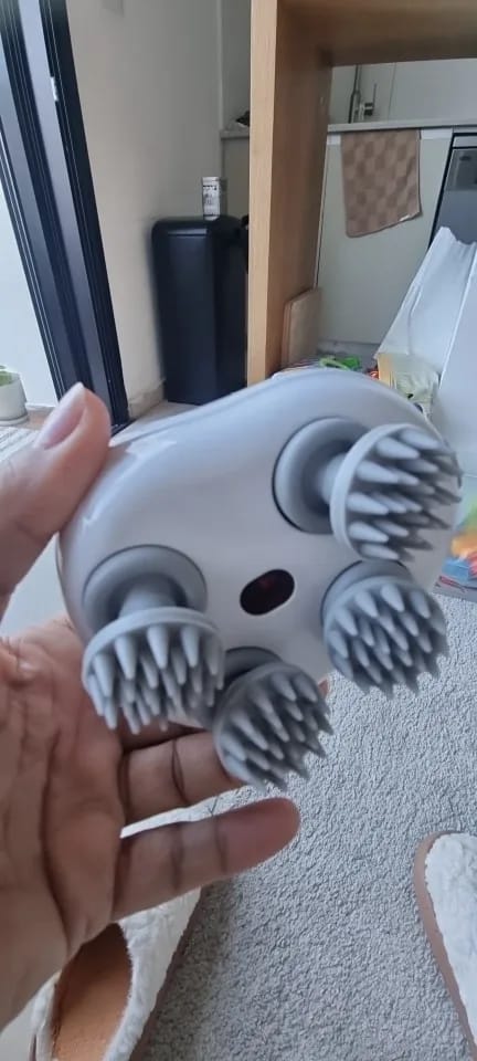 Customer photo review of Electric Hair & Scalp Massager
