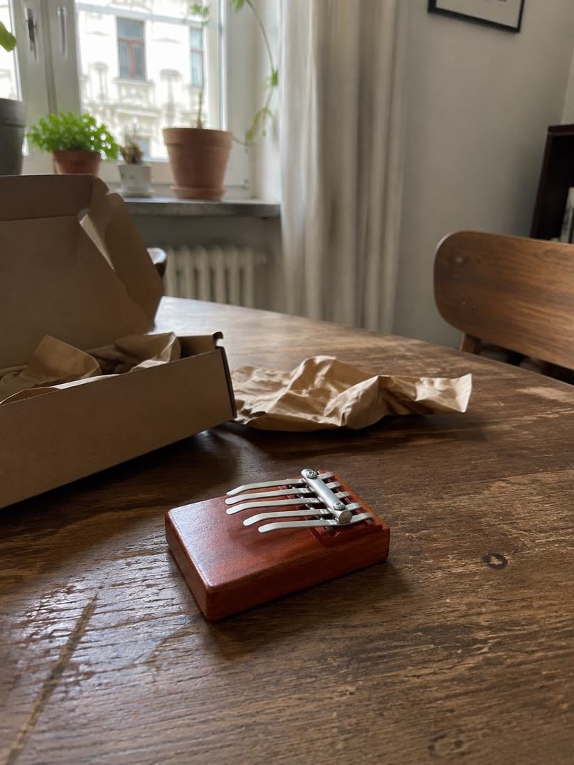 Customer photo review of Sanza 5 Tasten - Traditionell - Kalimba