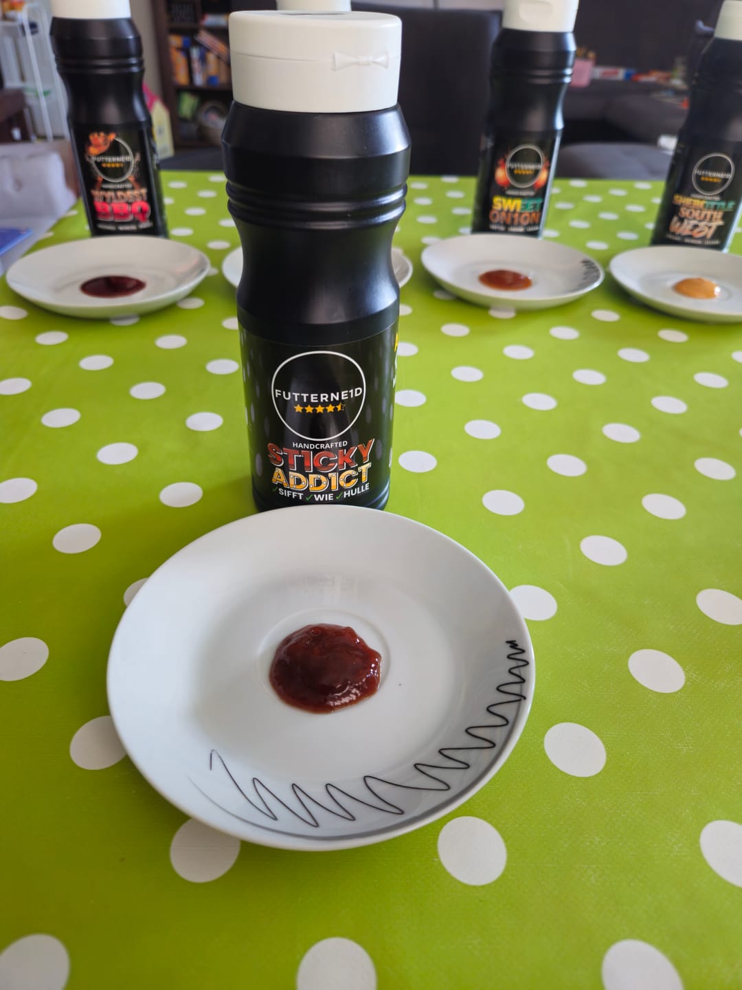 Customer photo review of ST1CKY ADD1CT Burger Sauce 500ml